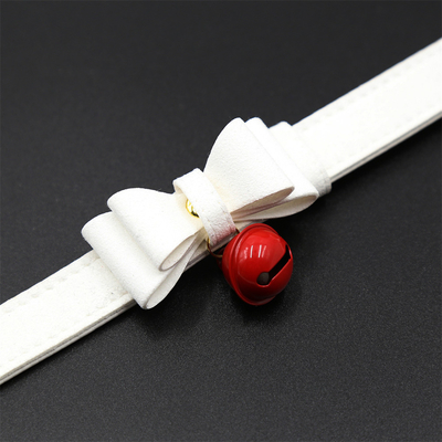 Brinquedos sexuais para adultos Cão cor-de-rosa Campainha Bowknot Golden Hole Soft Leather Pin Buckle Neck Sleeve Neck Negro Collar