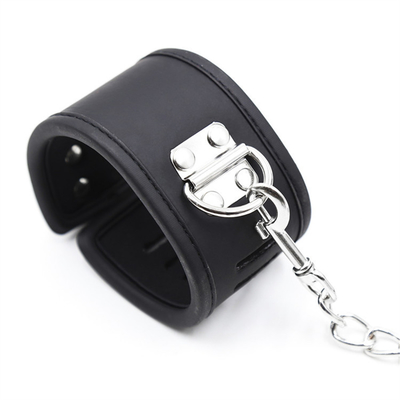BDSM Bondage algemas de couro conjunto de retenção ajustável Bondage algemas de tornozelo casais jogos produtos sexuais