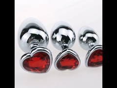 Brinquedos de metal de luxo em forma de coração Anal Trainer Jewel Butt Plug Kit S&M Adulto Gay Anal Plugs Mulher Homens Presentes sexuais Coisas para casais iniciantes